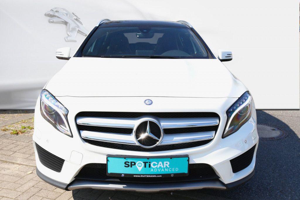 MERCEDES-BENZ GLA GLA 180 (156.942)